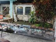 Se Vende Casa en Valencia Zona Sur, Urb. Las Brisas, con...