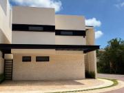 SE VENDE CASA EN VIA CUMBRES CANCUN