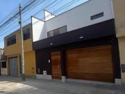 SE VENDE CASA EN VILLA EL SALVADOR