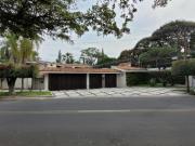 Se vende casa en Villa Universitaria