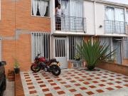 SE VENDE OPERMUTA CASA EN VILLA VERDE EXCELENTE BARRIO