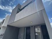 SE VENDE CASA EN ZONA CEMENTOS ATOYAC