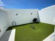Se Vende Casa Entre El Refugio y Zibata, 3 Recamaras, 2.5 Ba