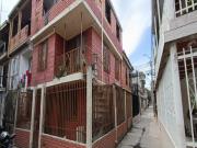 Se Vende Casa Esquinera De Tres Pisos Independientes En...