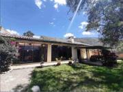 SE VENDE CASA ESTILO CAMPESTRE SECTOR SAN JOSE DE POMASQUI