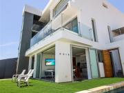 Se Vende Casa Frente al Mar en Ciudad del Mar Manta