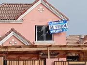 Se vende casa hermosa de 2 pisos, remodelada, cómoda y...