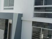 SE VENDE CASA INDEPENDIENTE EN EL SECTOR LOS GAVILANES...