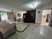 SE VENDE CASA INDEPENDIENTE MERCEDES NORTE