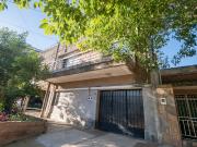 SE VENDE CASA + LOCAL COMERCIAL EN BARRIO CANDIOTI