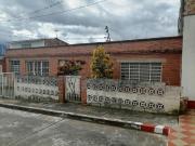 Se vende casa lote en la pampa apto para construir...