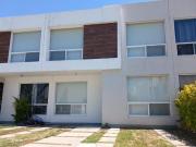 SE VENDE CASA MODELO VIENA FRACC ALARA RESIDENCIAL CELAYA