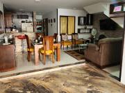 SE VENDE CASA MULTIFAMILIAR EN EL BARRIO EL DESCANSO