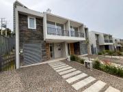 Casa NUEVA de dos pisos 3D/3B entrega inmediata en Paso...