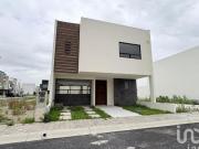 Se vende casa nueva en fraccionamiento Residencial...