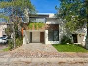 SE VENDE CASA NUEVA en La Campiña 1