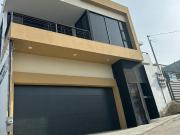 Se vende casa NUEVA en Lomas del Sauzal