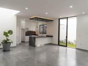 SE VENDE CASA NUEVA LOMAS DEL MOLINO UNA PLANTA
