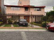 Se vende casa para remodelar en Fuente de la Joya,...
