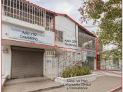 SE VENDE CASA PARA USO COMERCIAL SOBRE AVENIDA SANTA...