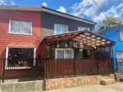 Se vende casa pareada cuatro dormitorios en población...