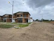 SE VENDE CASA POR ESTRENAR URB YASUNÍ EN MACHALA