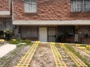 SE VENDE CASA REMODELADA EN BULEVARES DEL LAGO