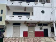 SE VENDE CASA DE 3 PISOS EN PLENA ZONA COMERCIAL MANTA