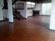 SE VENDE CASA SECTOR EL BATAN