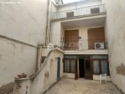 SE VENDE CASA SEÑORIAL DEL SIGLO XIX CON GRAN PATIO PARA...