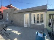 SE VENDE CASA CERCA DE 3 RECAMARAS CERCA DE GALERIAS TEC