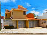 SE VENDE CASA UBICADA EN COSTA DE ORO