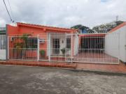 SE VENDE CASA URB. ALTO DE LA COLONIA 1 VE08 485AC YMAN
