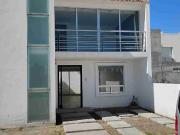 SE VENDE CASA, VALLE DE MANANTIAL