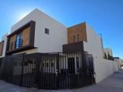 SE VENDE CASA ZONA SENDERO FRACC. CANTOS DE VERONA