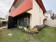 SE VENDE CASA/TERRENO EN ESQUINA CON ALTO POTENCIAL –...