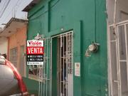 SE VENDE CÉNTRICO TERRENO CON CONSTRUCCIÓN EN...