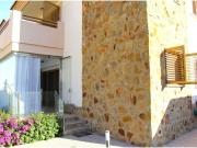 SE VENDE CHALET ADOSADO DE DOS DORMITORIOS EN FINESTRAT...