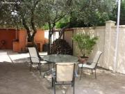 Se vende chalet, con piscina propia, en Urbanización La...