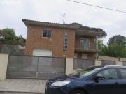 SE VENDE CHALET INDEPENDIENTE EN SILS GIRONA