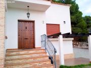 SE VENDE CHALET SEMINUEVO EN ZONA CATÍ DE...