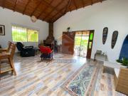 SE VENDE CHALET VEREDA ALBANIA VIA BARCELONA