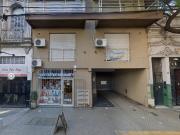 SE VENDE COCHERA COMODA