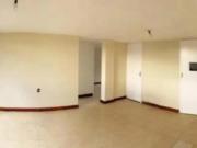 Se vende cómodo departamento en la Nueva Santamaría,...