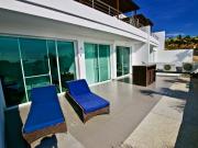 Se Vende Condominio Frente al Mar en Ciudad del Mar Manta