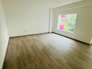 Se VENDE depa super ubicado en la del Valle