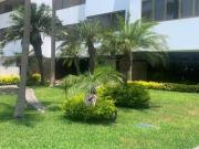 Se vende departamento con espectacular vista al Golf en...