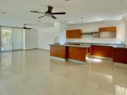 Se vende departamento de 3 recamaras en Torre Huitzilin...