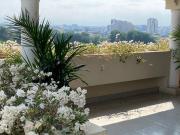 Se vende departamento de 4 dormitorios en Lomas de Urdesa