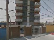 Se vende departamento en Av Rio de los Remedios